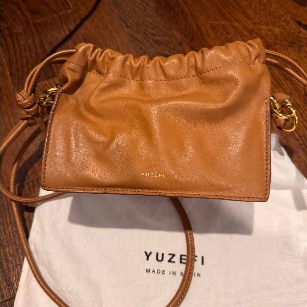 Yuzefi
Mini Bom Leather Shoulder Bag